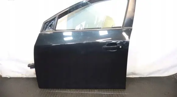Chevrolet Cruze Front door