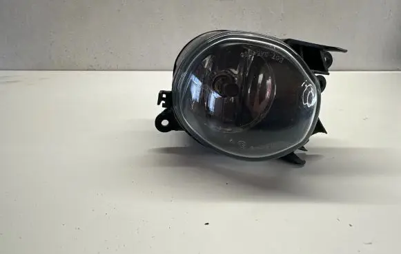 Audi A4 S4 B5 8D Front fog light 8D0941699B 89300971