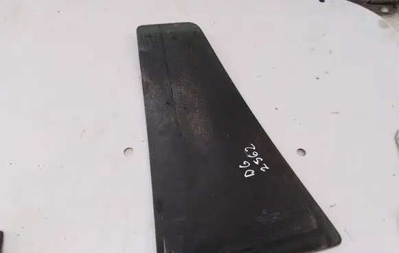 Chrysler Pacifica Rear vent window glass 