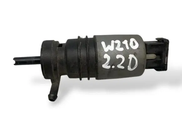 Mercedes-Benz E W210 Windscreen/windshield washer pump 0115450128
