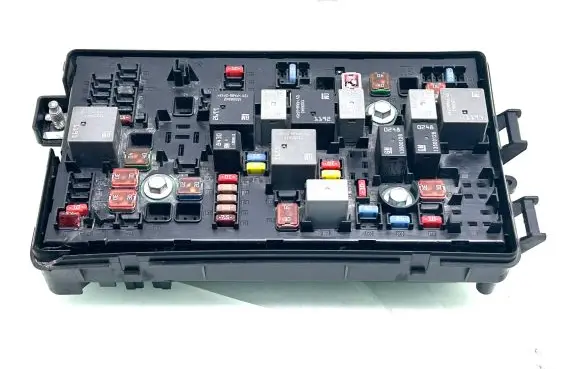 Chevrolet Camaro Fuse module 22760635