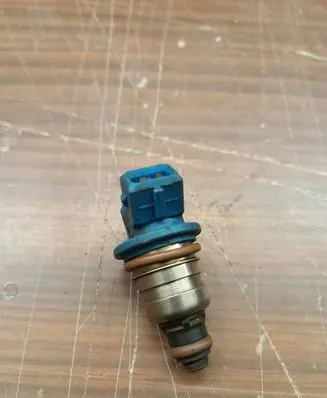 Renault Laguna I Fuel injector 857056