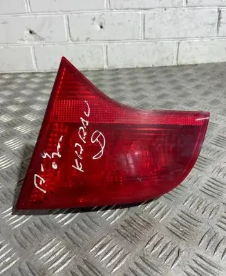 Audi A4 S4 B7 8E 8H Tailgate rear/tail lights 8e9945094