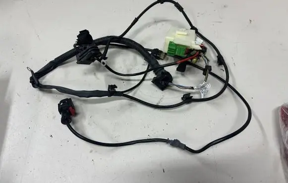 BMW 3 F30 F35 F31 Engine installation wiring loom 8586487 EMG665A 1Z04910334