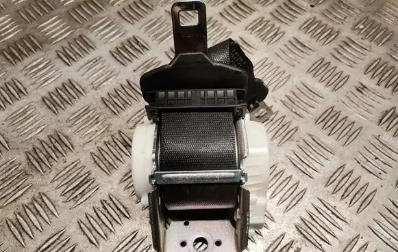 Jaguar XF X250 Middle seatbelt (rear) 8X23F600A38AC8PVJ