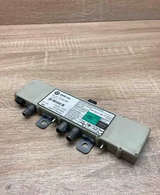 BMW 5 E39 Antenna control unit 8368883