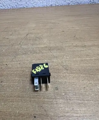 Mercedes-Benz ML W164 Other relay 0025421119 F1886
