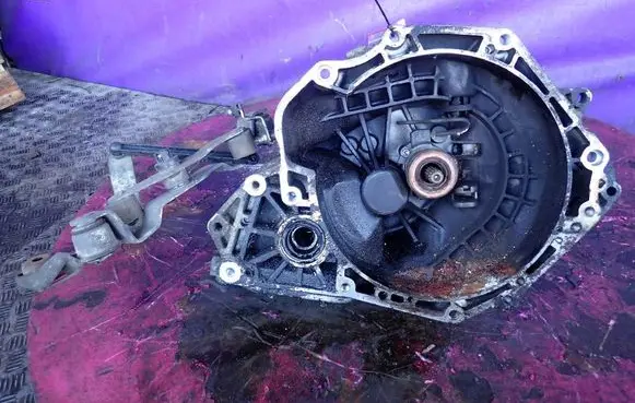 Opel Meriva A Manual 5 speed gearbox F17W394