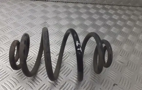 Volkswagen PASSAT B5 Rear coil spring