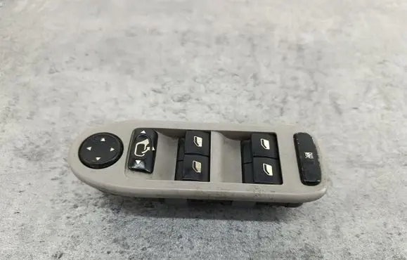 Citroen C5 Quarter vent window switch