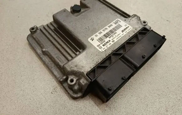 Opel Insignia A Engine control unit/module 55576906 55575349 0281017165
