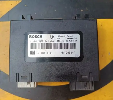 Opel Vectra C Parking PDC control unit/module 0263004031 13181070