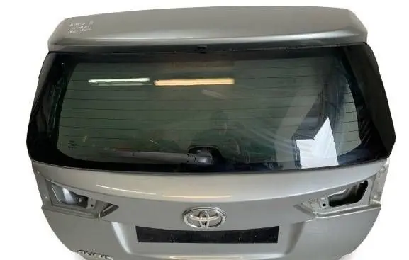 Toyota Auris E180 Tailgate/trunk/boot lid