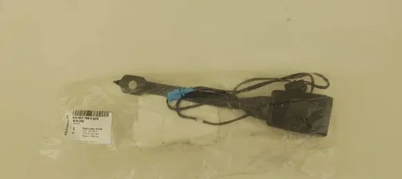 Seat Alhambra (Mk2) Front seatbelt buckle 5N0857756K