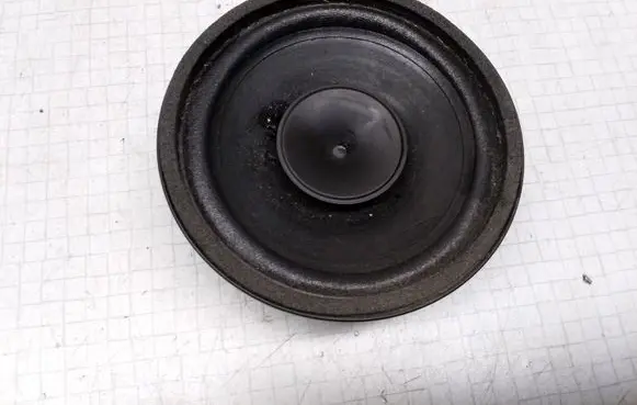 Volkswagen Golf III Subwoofer speaker
