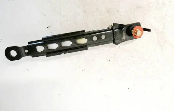 Hyundai Santa Fe Seat belt adjustment rail 