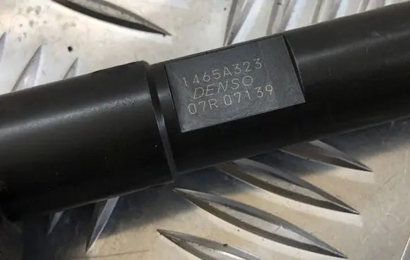 Mitsubishi Lancer X Fuel injector 1465A323 07R07139