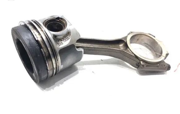 Skoda Superb B6 (3T) Piston with connecting rod CFG