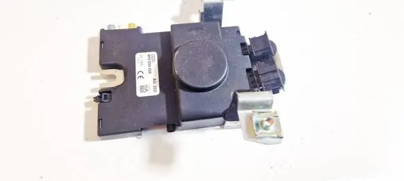 Audi A3 S3 8P Antenna control unit 8p0035225