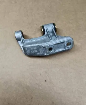 Opel Calibra Generator/alternator bracket 90183183 1112012