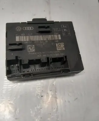 Audi A5 8T 8F Door control unit/module 8T0959795F
