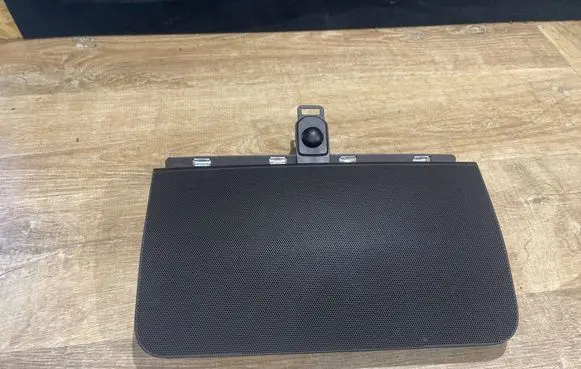 Land Rover Range Rover Sport L494 Dashboard glove box trim HY3204454A 105845080C