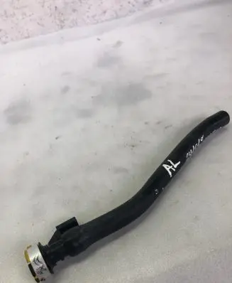 Opel Mokka B Breather hose/pipe 9812135680c