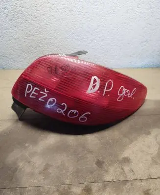Peugeot 206 Rear/tail lights 10342739