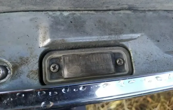 Mercedes-Benz E W211 Number plate light
