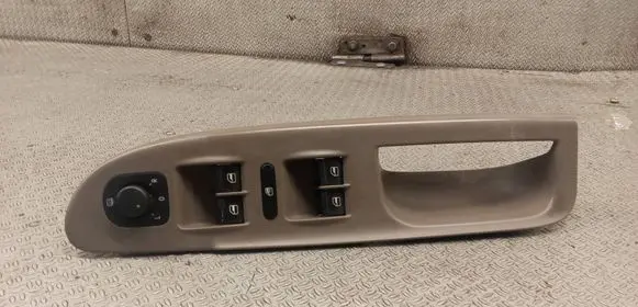 Volkswagen PASSAT B6 Electric window control switch 3C1867171B 1K4959857A