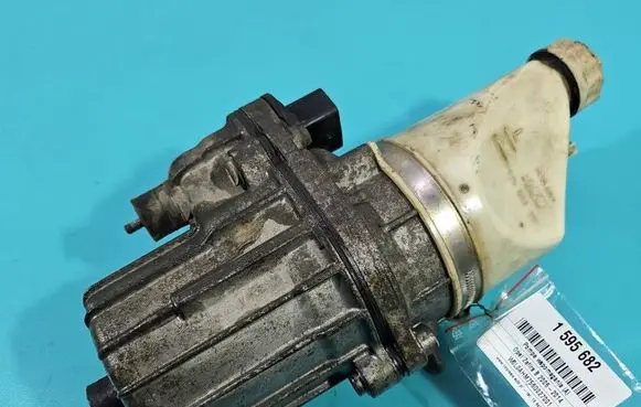 Opel Zafira B Power steering pump 13192897 IMPRK1595682