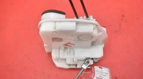 Mitsubishi ASX Rear door lock