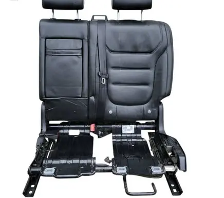 Volkswagen Touareg II Rear seat 7P0886101F