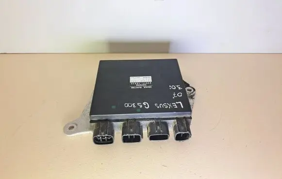 Lexus GS 300 350 430 450H Fuel injection control unit/module 8987130030 1310001340