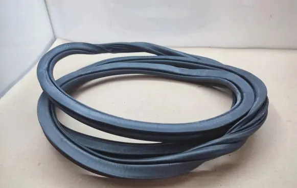 Audi A4 S4 B8 8K Front door rubber seal