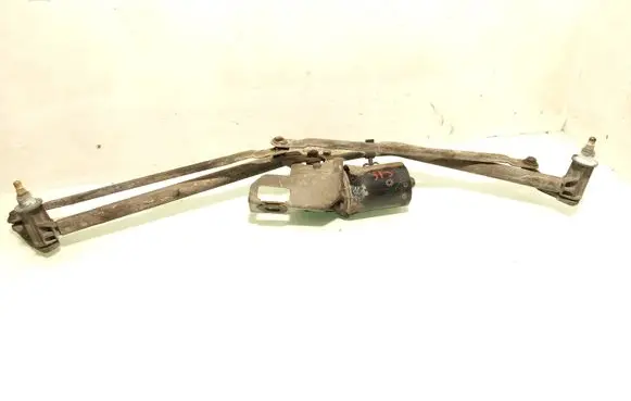 Front wiper linkage