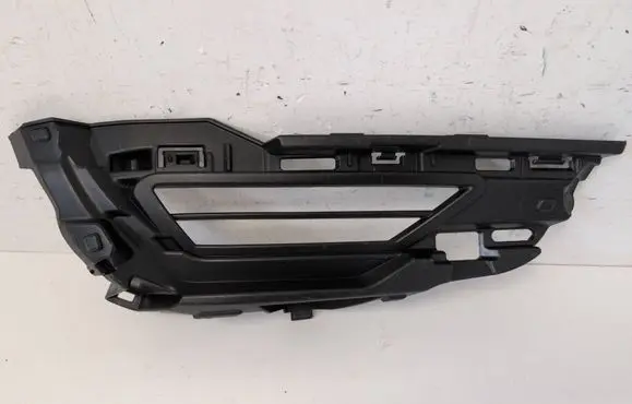Volvo XC60 Front bumper lower grill 32234968