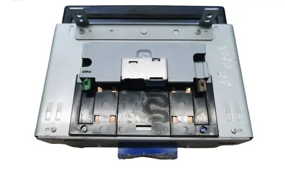 Volvo S60 Screen/display/small screen 312155021 72549507 3AF351E0