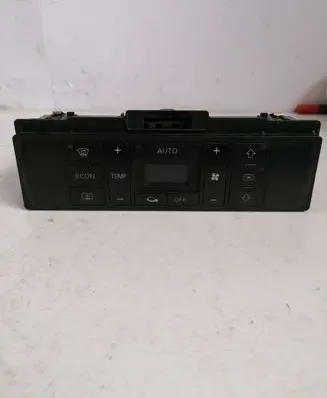 Audi A4 S4 B5 8D Climate control unit 8D0820043M
