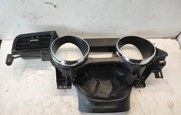 Ford Mustang VI Dashboard trim FR3B63044570B SP19953