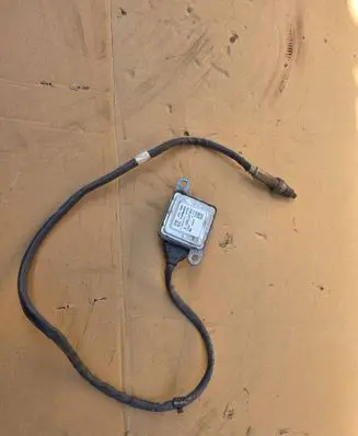 Volkswagen PASSAT B8 Lambda probe sensor 04L907805G