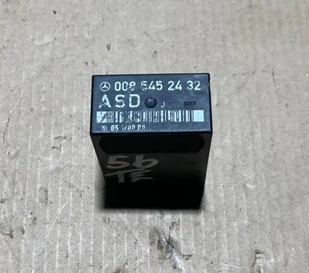 Mercedes-Benz E W124 Other relay 0085452432