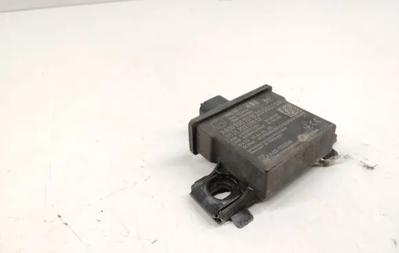 Mercedes-Benz A W177 Tire pressure control unit A0009009018
