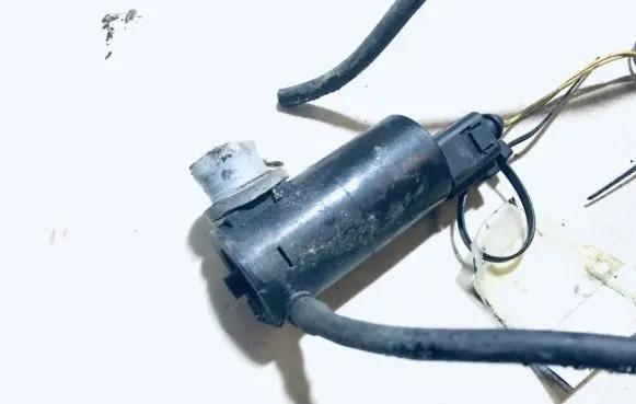 Opel Agila B Windscreen/windshield washer pump 090723A