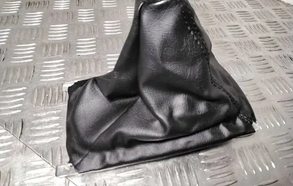 Honda Civic Gear lever shifter trim leather/knob