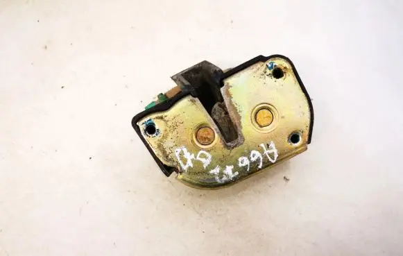 Chrysler Voyager Rear door lock