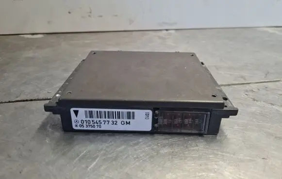 Mercedes-Benz S W140 Engine control unit/module 0105457732GM 0105457732
