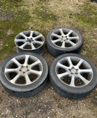 Honda CR-V R19 alloy rim 