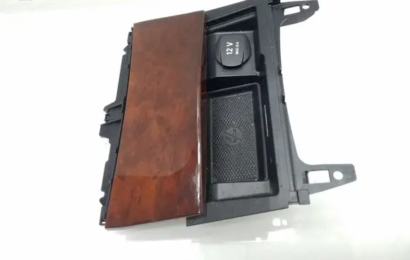 Mercedes-Benz C W204 Car ashtray A2046801350