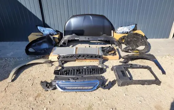 Peugeot 407 Front piece kit 